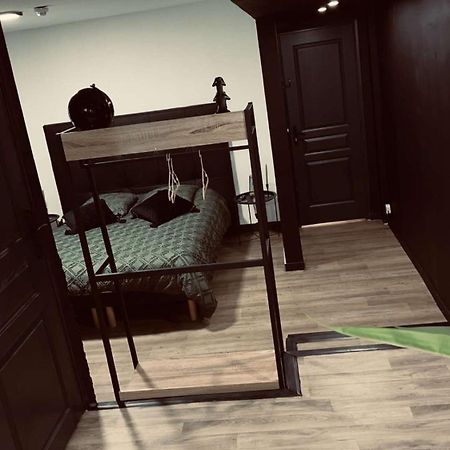 ホテル Magnifique Loft 35M2 Jacuzzi Rvb Night 1 アミアン エクステリア 写真